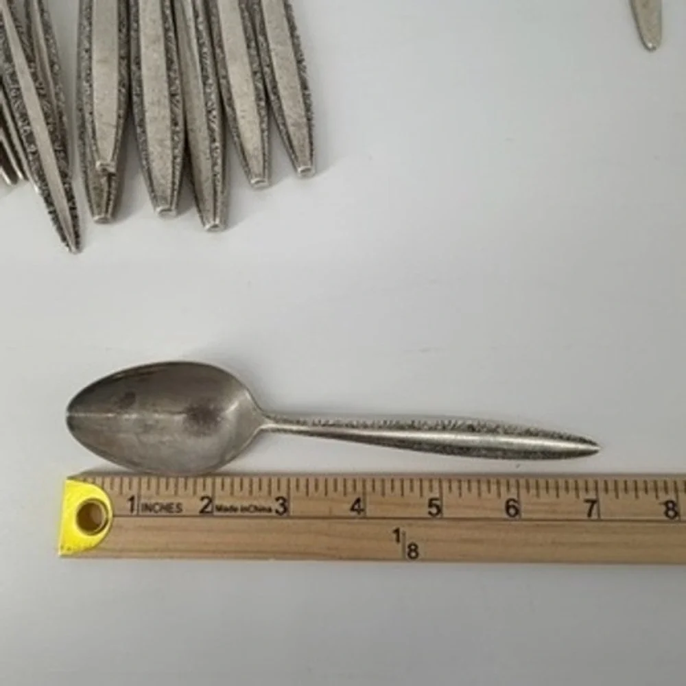 Towle 1968 Candleglow Stainless Flatware Set 27pc Textured MCM Mid-Century